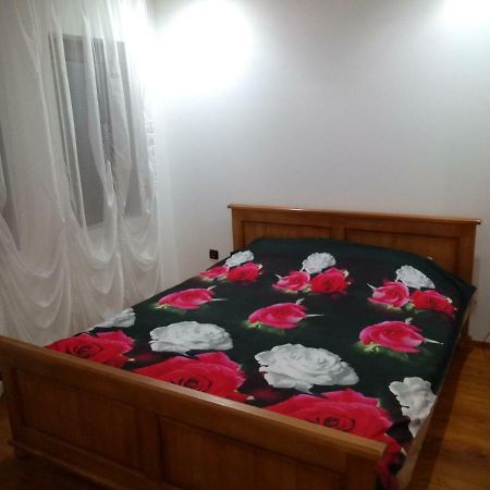 Къща За Гости "Мечта" Lyutibrod Extérieur photo
